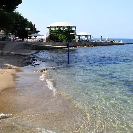 Apartment With A Parking Space - 20421 Umag