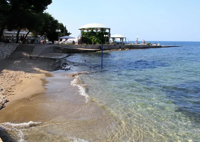 Apartament With Parking Space - 20421 Umag